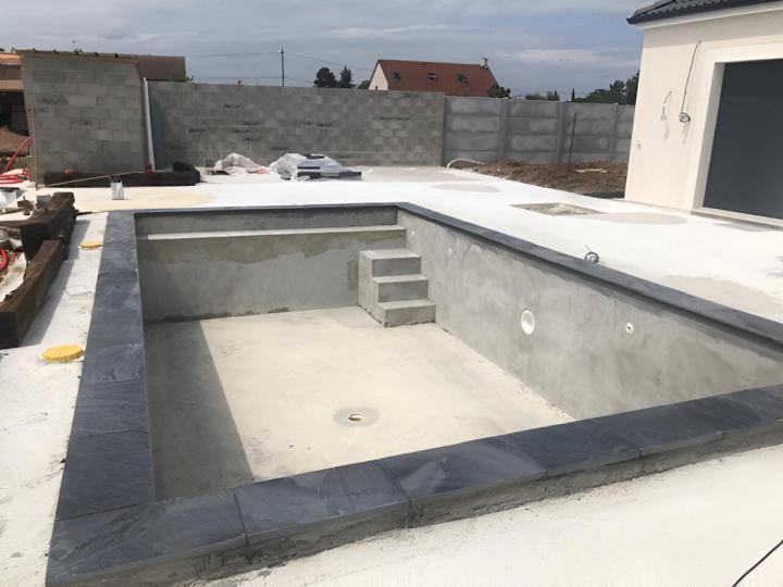 Constructeur de piscine traditionnelle La Châtre